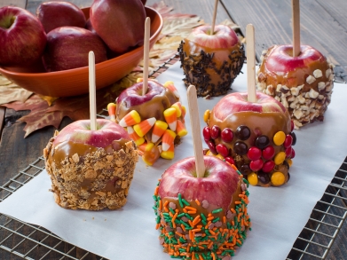 Halloween Fun: Taffy Apples